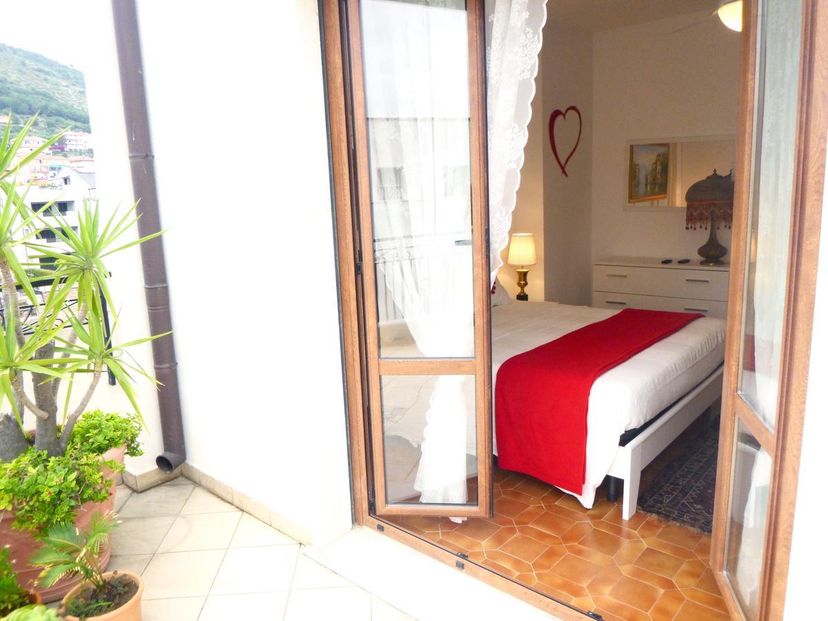 I Love Pietra Ligure Exterior photo