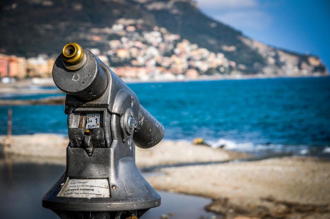 I Love Pietra Ligure Exterior photo